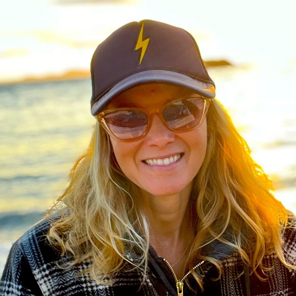 Meet your Posher, Precious - Picture 1 of 2